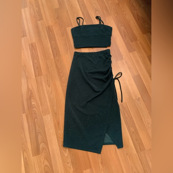 4SI3NNA teal sparkle matching set crop top & skirt size XS - Picture 7 of 8